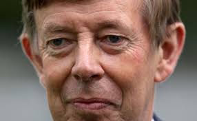 Sir Terry Wogan: Condolence books open for broadcaster