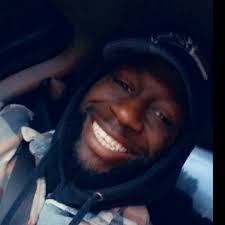 Demarshay Devane's Instagram, Twitter & Facebook