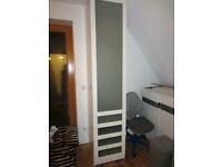 Do you want to know the entry ticket price for ikea? Ikea Pax 50x236x60 Modell Oslo Weiss Mit Milchglas In Harburg Hamburg Eissendorf Ebay Kleinanzeigen