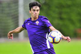 La acf fiorentina, comúnmente llamada solo como la fiorentina, es una agrupación deportiva con sede en florencia, italia, en la región de la toscana.fue fundada como un club de fútbol el 29 de agosto de 1926 bajo el nombre de associazione calcio firenze. Serie A Debut De Tofol Montiel Con La Fiorentina Frente Al Torino