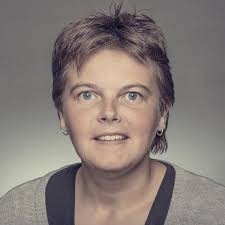 Weil für unsere Hunde jeder Tag zählt : Dombrovsky, Sandra: Amazon.de:  Bücher