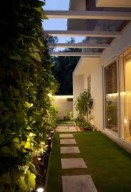 By The Bnk Group Homify Side Yard Landscaping Home Garden Design Outdoor Gardens Design