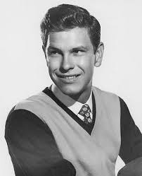 She's a Sweetheart (1944)