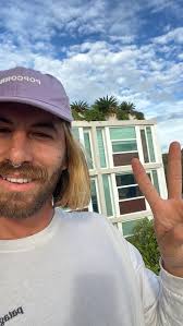 Fran Kipper's Instagram, Twitter & Facebook