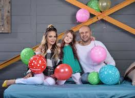 Andreea antonescu și traian spak nu au semnat încă actele de divorț, dar sunt separați de câteva luni bune. Exclusiv Pentru Ok Andreea Antonescu Traian Spak America A Fost Dintotdeauna Un Vis