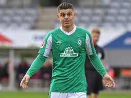 Der kosovare soll im team von trainer florian kohfeldt jetzt so richtig durchstarten, damit es im sommer. Verliert Werder Seinen Grossten Star Spitzenteam Flirtet Offen Mit Rashica Hamburger Morgenpost