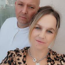 what's the advantage of upgrading to the adults premium package?