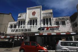 The lam wah ee hospital at first relied upon the services of experienced traditional physicians or sinsehs who came from china. Lam Wah Ee Hospital