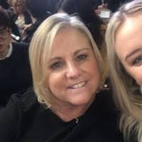 80+ "Valerie Davies" profiles