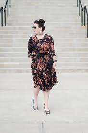 pin on فساتين اناقية