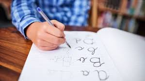 Des chiffres et des lettres is a french television programme. Les Troubles De L Ecriture Magicmaman Com