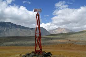 Este artículo lista algunos de los pasos fronterizos entre argentina y chile.chile y argentina disponen de 5.150 kilómetros de fronteras, solo rusia y kazajistán, con 6.846 kilómetros y estados unidos y canadá, con 8.891 kilómetros, disponen de más kilómetros de fronteras entre dos países.chile y argentina están separados por los andes, que vigilan sudamérica de norte a sur, por lo. Frontera Chile Argentina Mapio Net