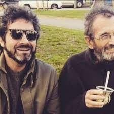 Born in leeds, he lived in east germany working as a translator between 1988 and 1990. El Conmovedor Mensaje De Ivan Noble Por El Cumpleanos De Su Padre