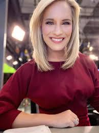 Rise & smile 💃🏼 Can you believe Christmas is 10 days away!? For the first  time in like forever, I'm DONE with all my shopping. (Thanks internet 😉) I  hope you all