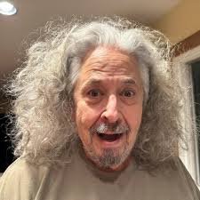 Mark Volman, the Turtles co-founder who sang 'Happy Together', dies at 78