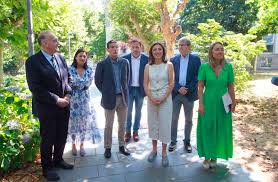 Nude autumn nelson i became very eager to meet her, her