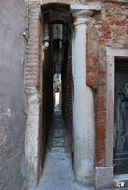 Things to do in venice; Gc7grr2 Spanat La Prova Costume Veneziana Traditional Cache In Veneto Italy Created By Spanateam
