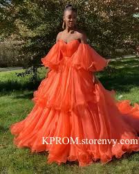 Ball Gown Prom Dresses Black Girls Orange Back Open Tiered Prom Dress 2019 Luxury Floor Length V Neck Backless Prom Gowns Formal Dress For Black Girls Prom Night Orange Prom Dresses Couture Dresses Ball Gowns