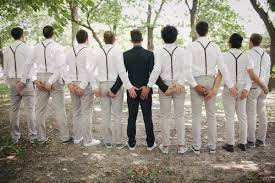 12 Cheeky And Funny Wedding Picture Ideas You Ve Got To Steal Funny Groomsmen Photos Wedding Humor Funny Wedding Pictures
