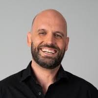 Alexander Dannenberg's Instagram, Twitter & Facebook