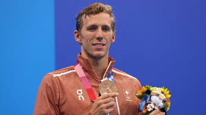 Jérémy desplanches is a swiss swimmer. 686hzsxkmt1fxm