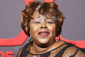 What happened to Cassi Davis' eye?