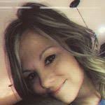 Carrie Purdie's Instagram, Twitter & Facebook