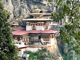 Maybe you would like to learn more about one of these? Tiger S Nest In Bhutan Das Taktshang Klosters Im Himalaya World Of Tui