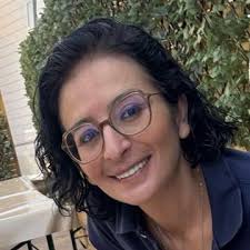 Trouvez un freelance Communique De-presse disponible sur Malt