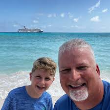 Marine construction contractor for 40' lift in Hudson