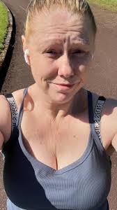 1 year clean today. 🎉🎉🎉