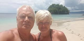Când moare un om înţelegi, însă de animale te ataşezi altfel. Cum AratÄ Monica Tatoiu In Costum De Baie La 64 De Ani Femeia De Afaceri ProfitÄ De Soare Èi Valurile Oceanului Pacific Buna Ziua Iasi Bzi Ro