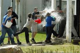 They physically assault someone and the person physically defends themselves then the defender gets sued? Nsxdi46dami6bm