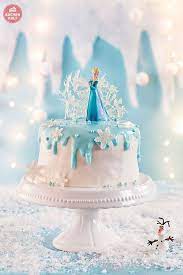 Ferner passen die figuren von der größe her nicht zusammen. Eiskonigin Kindergeburtstag Frozen Party Torte Elsa Torten Kindergeburtstag Madchen Party Torten Torte Kindergeburtstag
