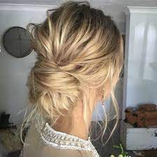 Ce Chignon Bas Entrecroise Pour Un Look Coiffe Decoiffe Impeccable Lookdujour Ldj Hair Hairdo Updo Lowbun Bun Coiffure Coiffure Mariee Coiffure Fete