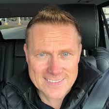 Ken LeBlanc's Instagram, Twitter & Facebook