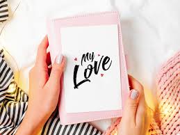 Free greeting card mockup psd download this invitation card mockup for both your personal and professional use. Free Girl Holding Beautiful Greeting Card Mockup Psd Free Psd Ui Download