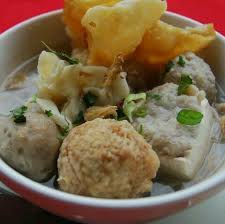 Bubur putih + kuah rempah + ayam + telur + pangsit + cakwe + kacang kedelai + daun bawang + seledri + kerupuk + sambal + sendok + tisu makan (tertutup rapat) bubur ayam (kemasan food grade) bubur putih + kuah rempah + ayam + pangsit + cakwe + kedelai + daun bawang + seledri + kerupuk + sambal + sendok + tisu makan (tertutup rapat) Kuliner Pekanbaru On Twitter Rumbaii Bubur Ayam Bandung Kerupuk Pangsit Jl Sekolah Rumbai Setelah Pasar Depan Bakso Malang Bung Hadi Http T Co Mmjvdv5hft