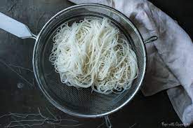 How To Cook Vermicelli Noodles Perfectly Every Time - Pups With Chopsticks