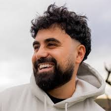 Clayton Randall's Instagram, Twitter & Facebook