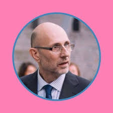 Carol Branca's Instagram, Twitter & Facebook