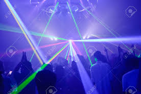 The visuals and sound of a party. Clubparty Ist Fur Hintergrund Verschwommen Licht In Clubparty Show And Silhouette Hande Geniessen Die Clubparty Mit Konzert Verschwommene Nachtclub Dj Party Leute Geniessen Den Klang Von Musik Und Tanz Lizenzfreie Fotos Bilder Und Stock Fotografie