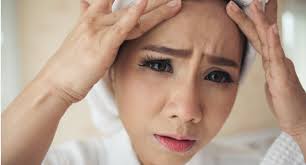 Botox, al igual que restylane, son nombres comerciales de la toxina botulínica tipo a, que la inyección de botox en la piel hace que las fibras de los músculos estén más relajadas y así, disminuya su fuerza de contracción. Botox Para Piel Grasa Botox Para Cicatrices De Acne