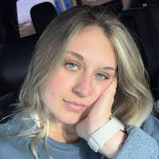 Britney Cox (@britney_lauren_) • Instagram photos and videos