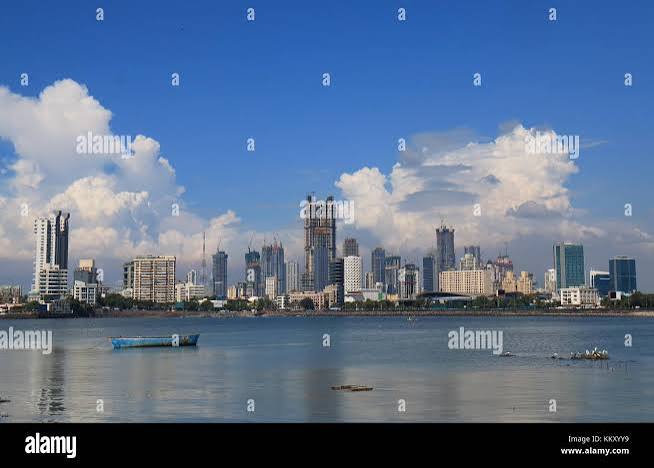 Mumbai Bombay downtown skyscraper cityscape India Stock Photo - Alamy
