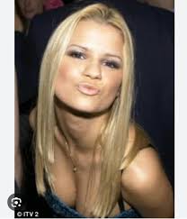 Is it true that if you don't have stretch marks that's means you are caring  a baby boy?🤔