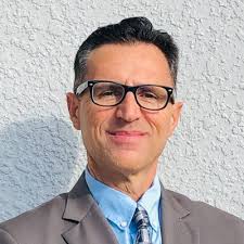 Congratulations to our colleague Susan Osterberg for celebrating her  10-year anniversary with SSR!