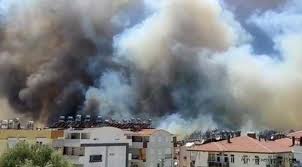 Manavgat ilçesi yeniköy mahallesi'nden başlayan yangın, rüzgarın da etkisiyle hızla yayıldı. 75fu8qphkigidm