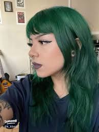 Stylish Green Hair Inspiration: Transform Your Look