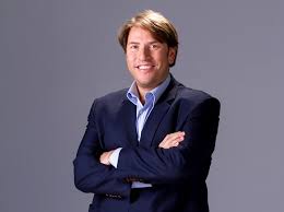 Carlos ardila lülle built a fortune selling soda and got even richer by investing in bottling companies, radio and tv stations, and sugar refineries. Andres Nieto Periodista Integral Capsulas De Carreno
